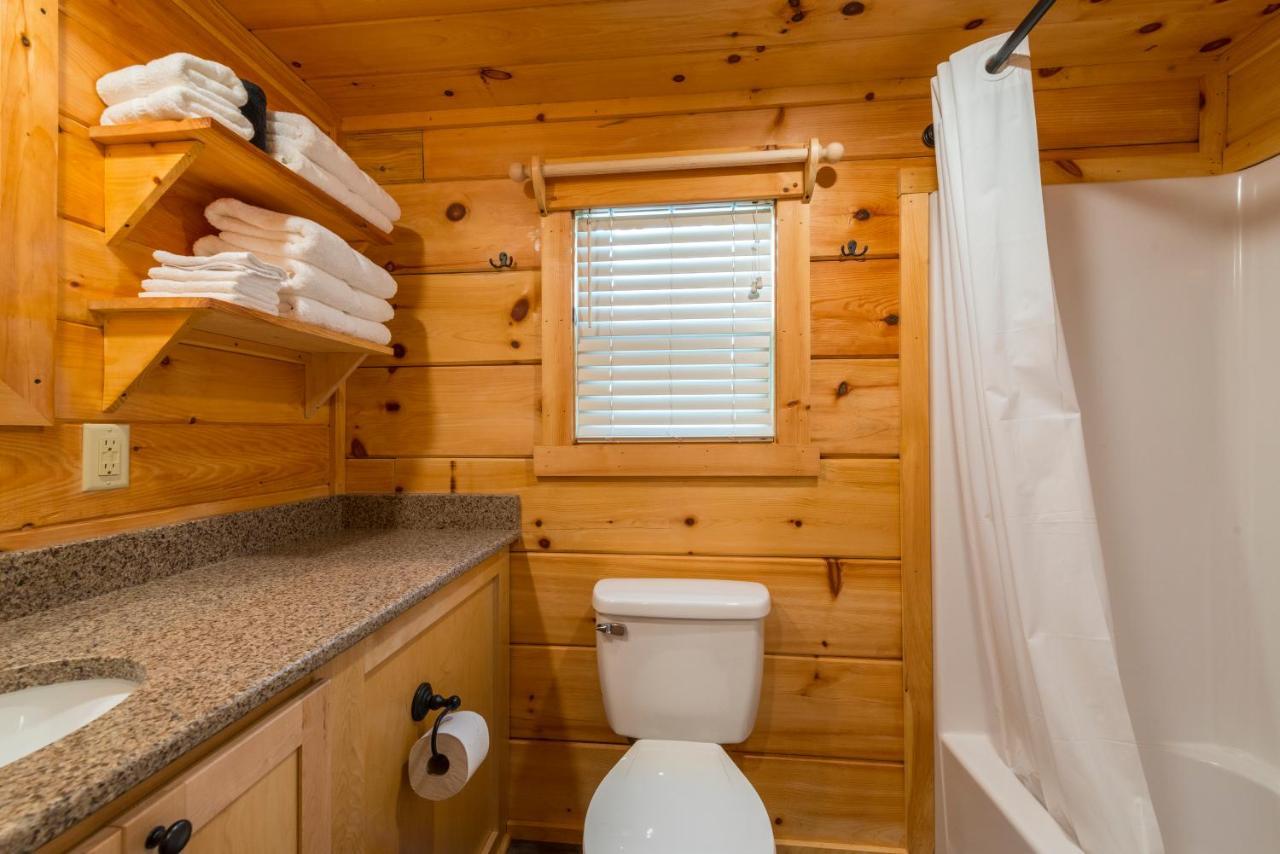 Great Escapes Rv Resort Bryan College Station 외부 사진