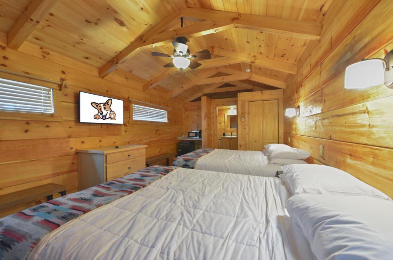 Great Escapes Rv Resort Bryan College Station 외부 사진