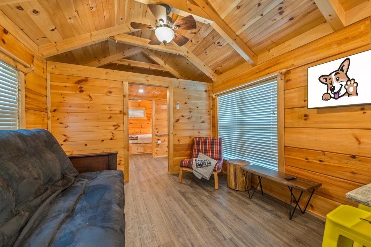 Great Escapes Rv Resort Bryan College Station 외부 사진