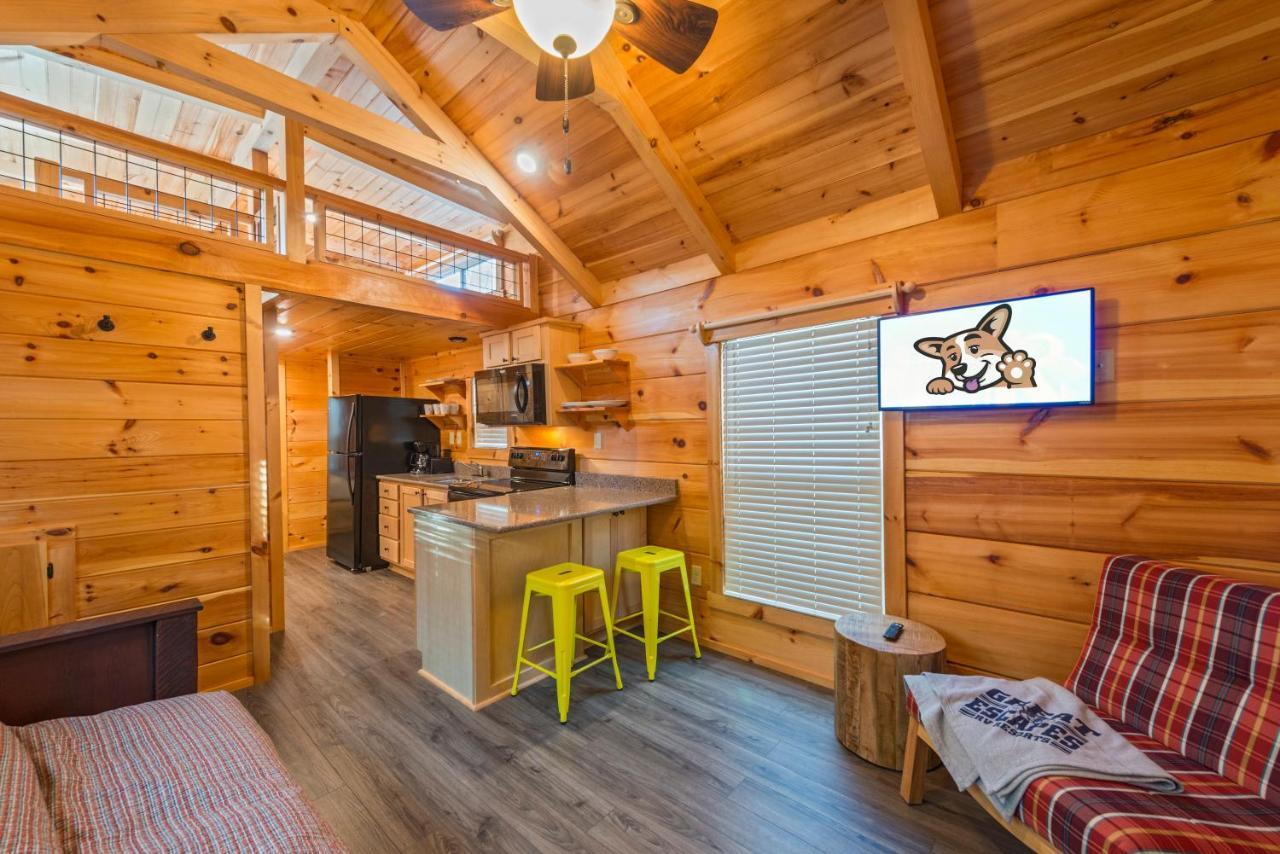 Great Escapes Rv Resort Bryan College Station 외부 사진
