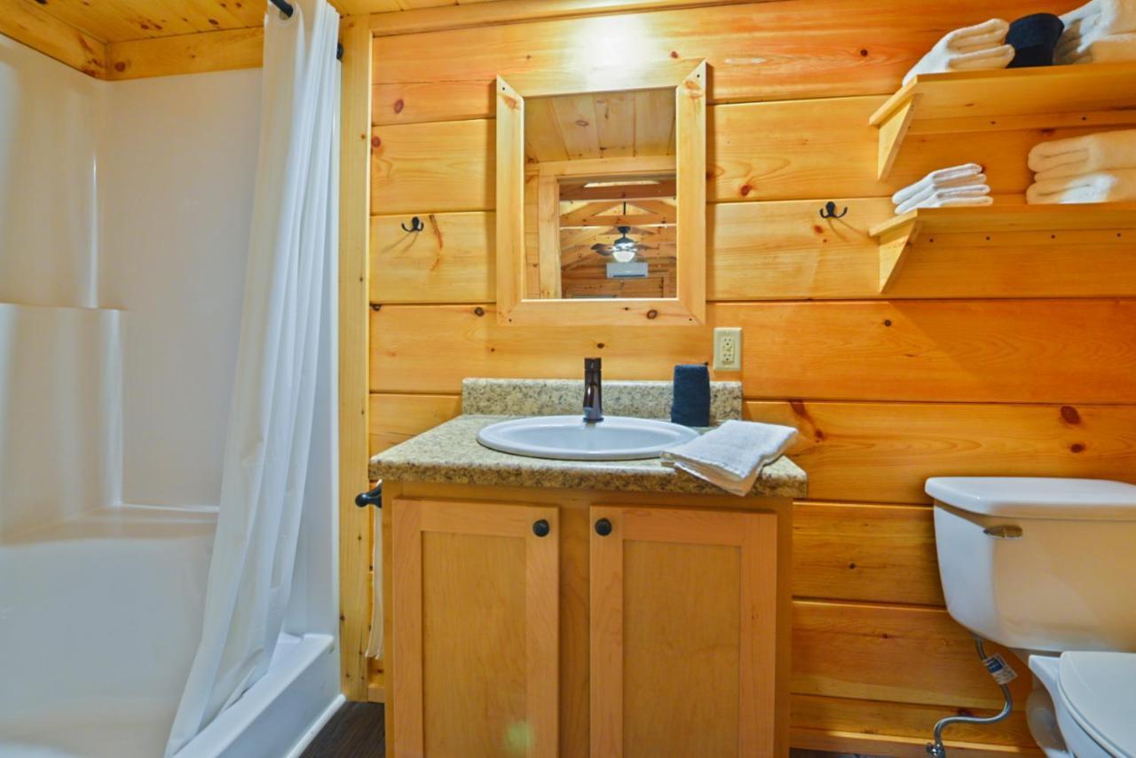 Great Escapes Rv Resort Bryan College Station 외부 사진