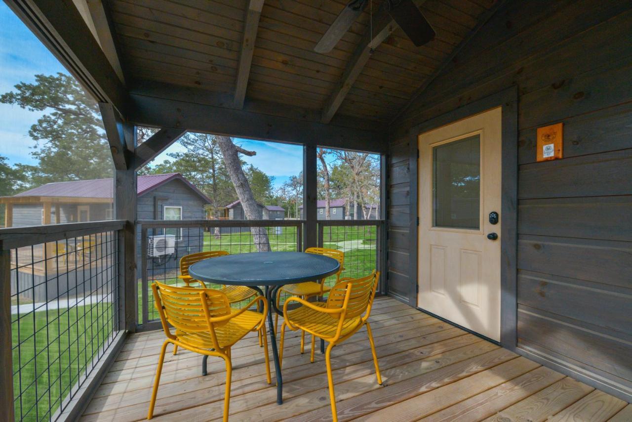Great Escapes Rv Resort Bryan College Station 외부 사진